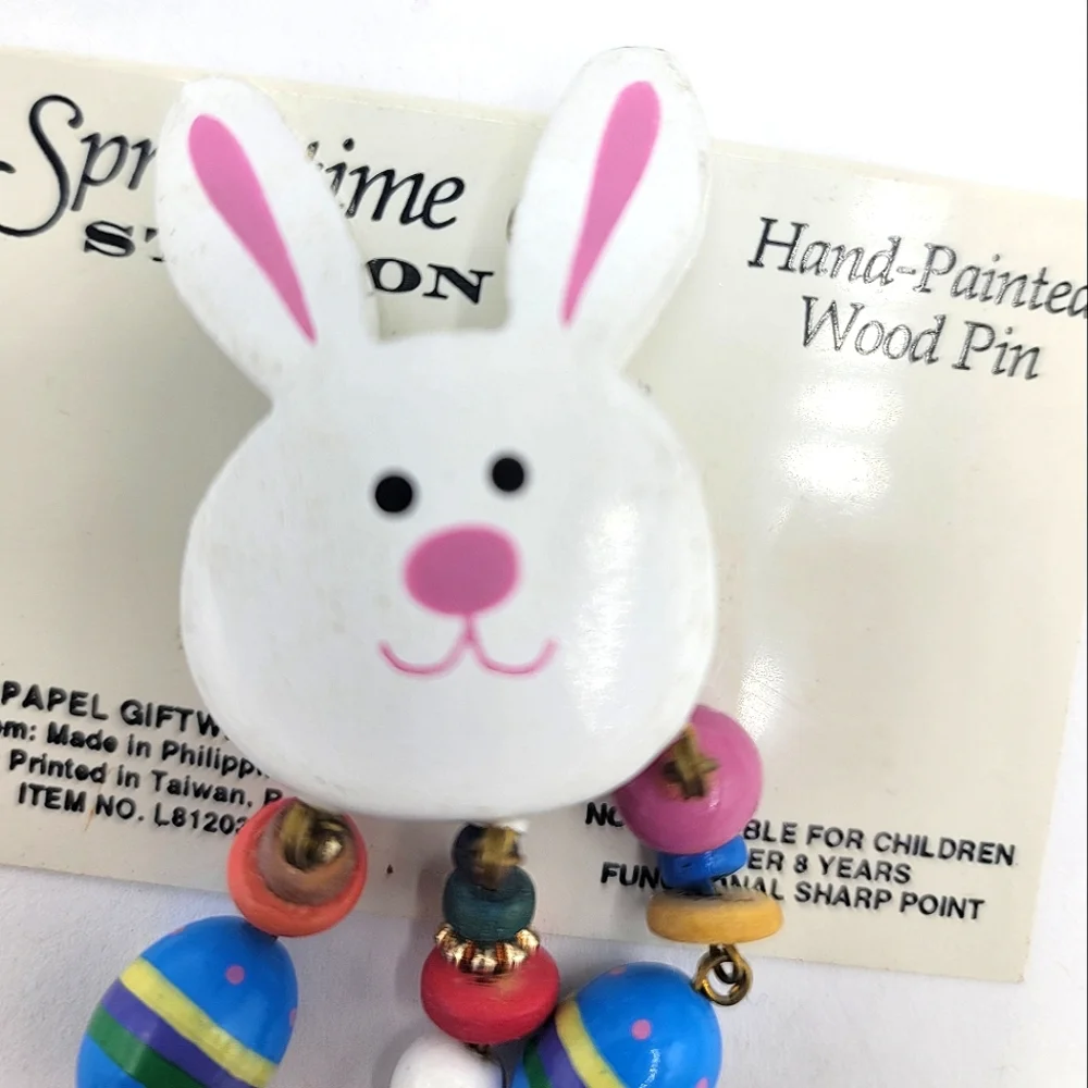 Easter Bunny Brooch with Egg & Carrot Fringe - Papel Giftware Springtime Station - Picture 3 of 12